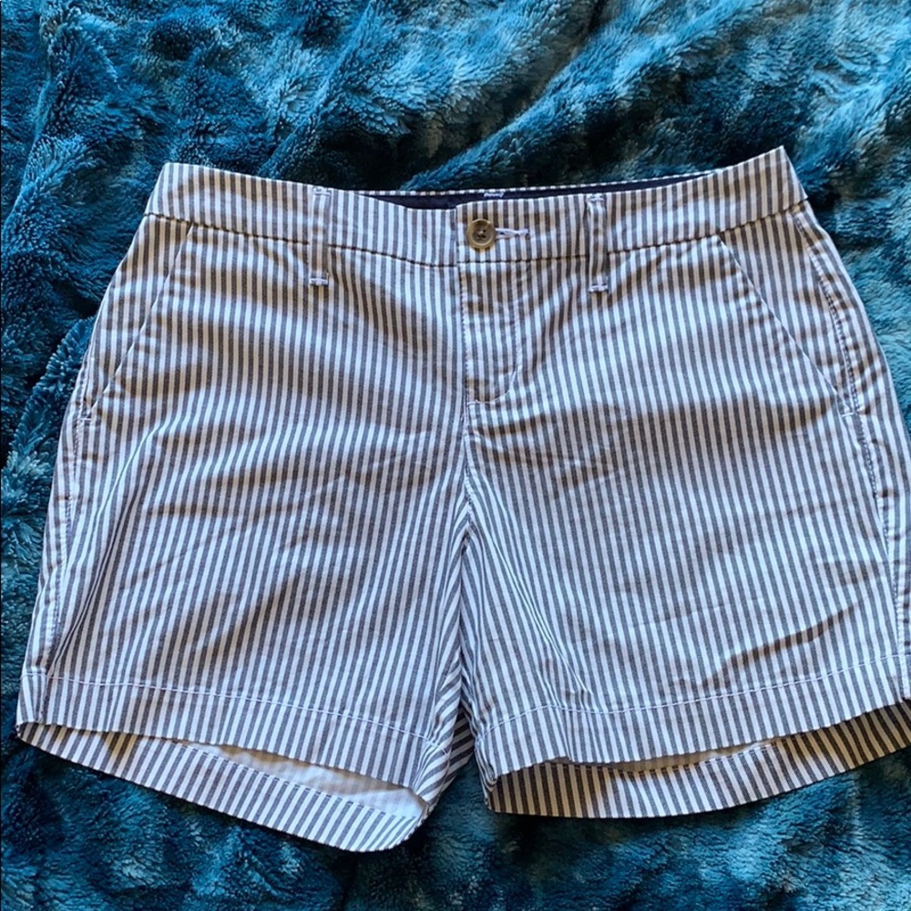Mid-Rise Linen-Blend Shorts